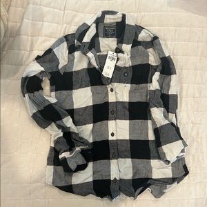 NEVER WORN Abercrombie & Fitch plaid flannel